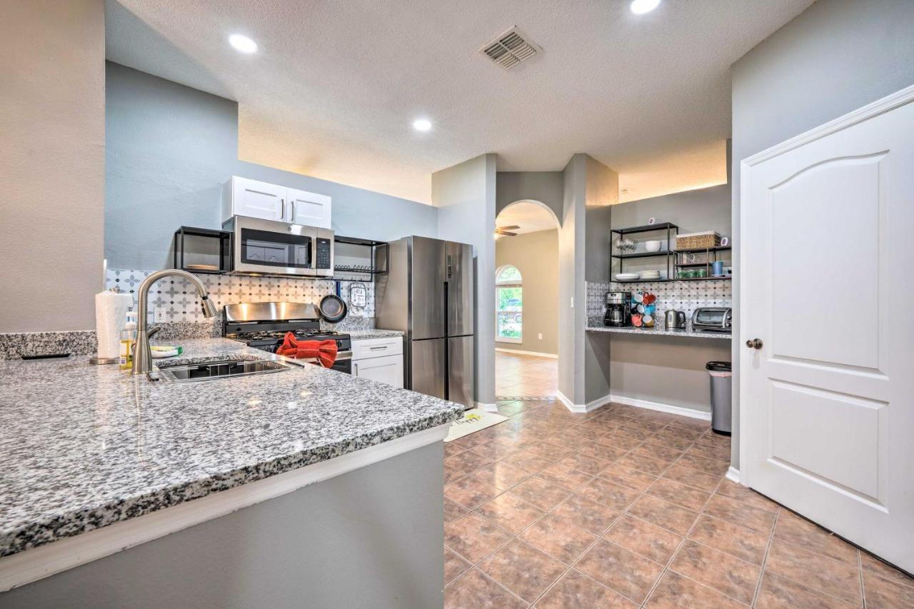 Sunny Clermont Retreat With Pool 12 Mi To Disney! Ορλάντο Εξωτερικό φωτογραφία